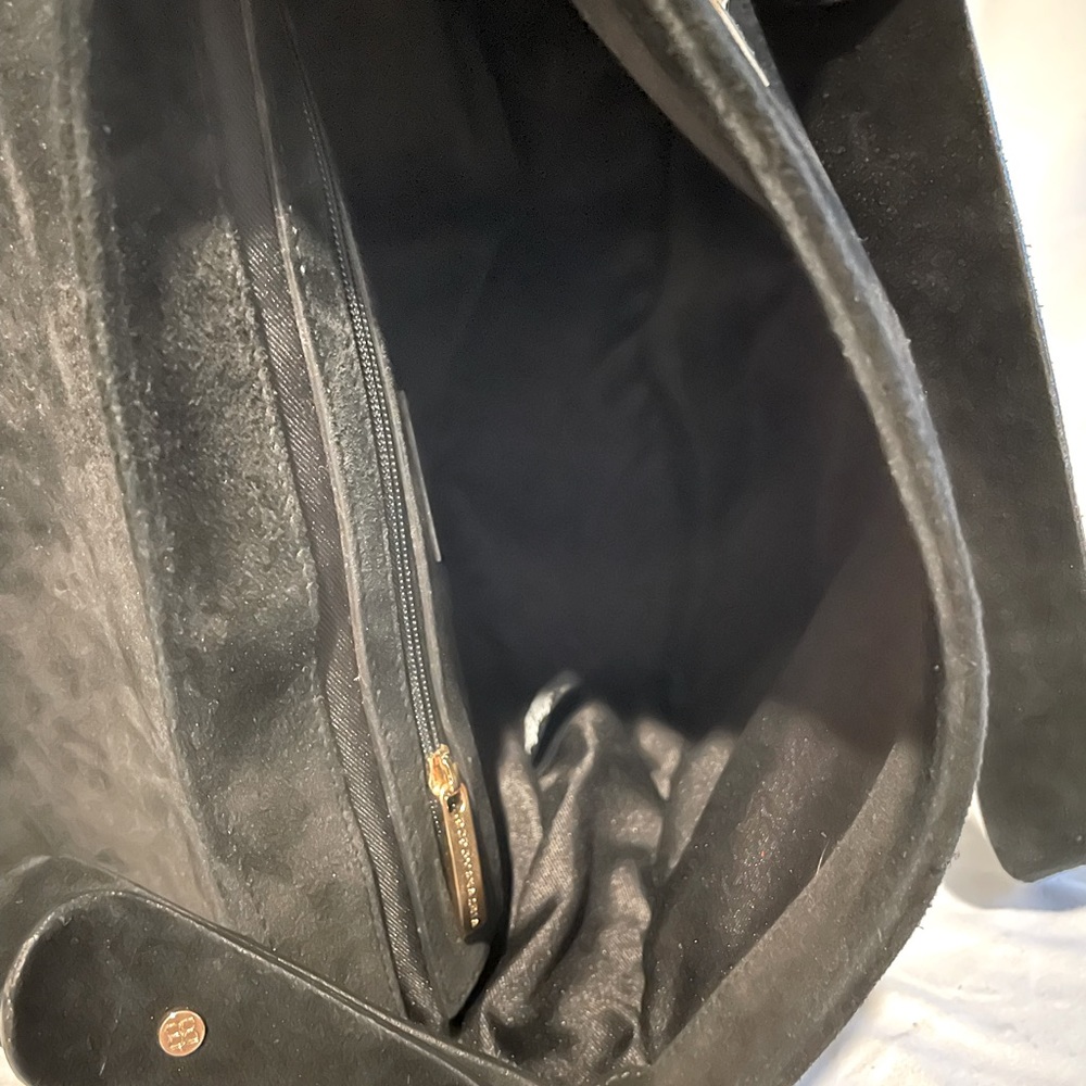 BCBG black suede gold and silver purse - Picture 5 of 7